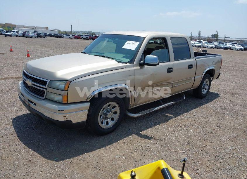 Photo 2 of 2007 Chevrolet Silverado 1500 CLASSIC LS (VIN 2GCEC13V371155098)