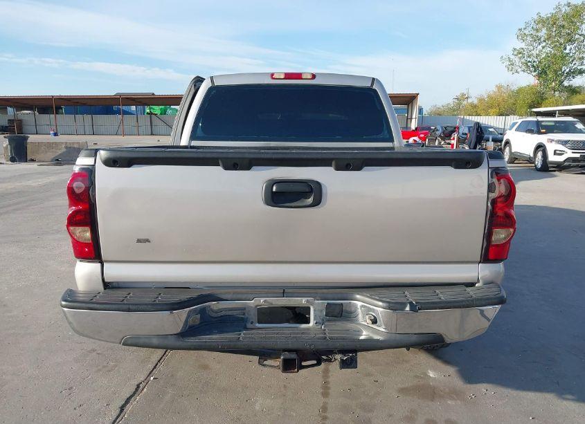 Photo 16 of 2007 Chevrolet Silverado 1500 CLASSIC LS (VIN 2GCEC13V471124135)