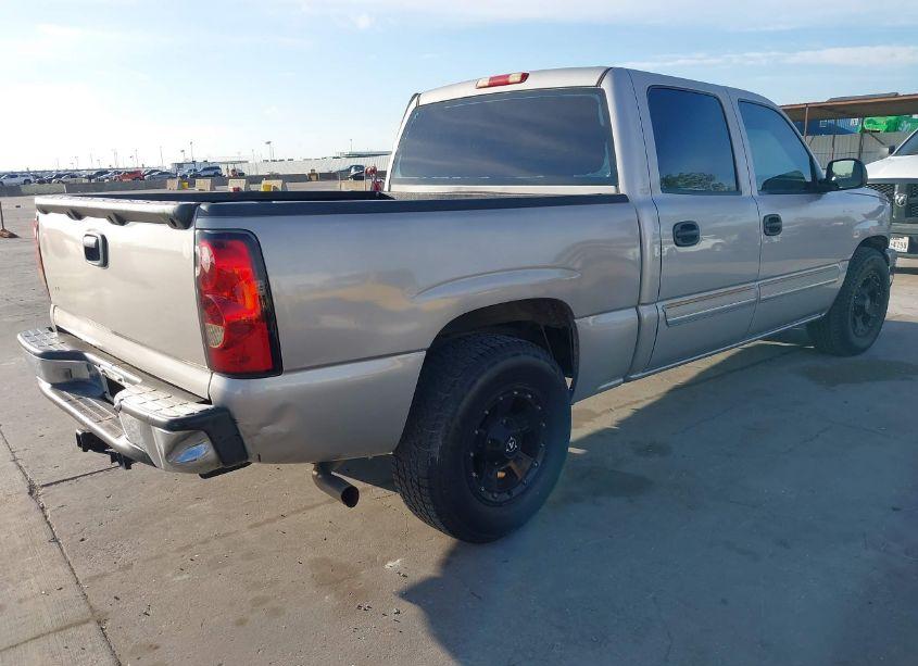Photo 4 of 2007 Chevrolet Silverado 1500 CLASSIC LS (VIN 2GCEC13V471124135)