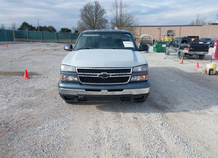 Photo 12 of 2007 Chevrolet Silverado 1500 CLASSIC LS (VIN 2GCEC13V571170606)