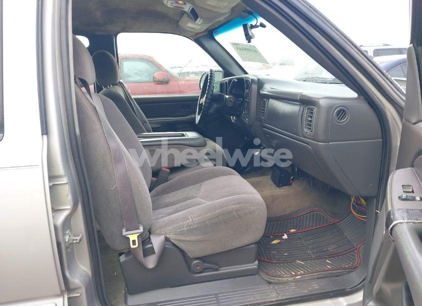 Photo 5 of 2007 Chevrolet Silverado 1500 CLASSIC LS (VIN 2GCEC13V671153197)