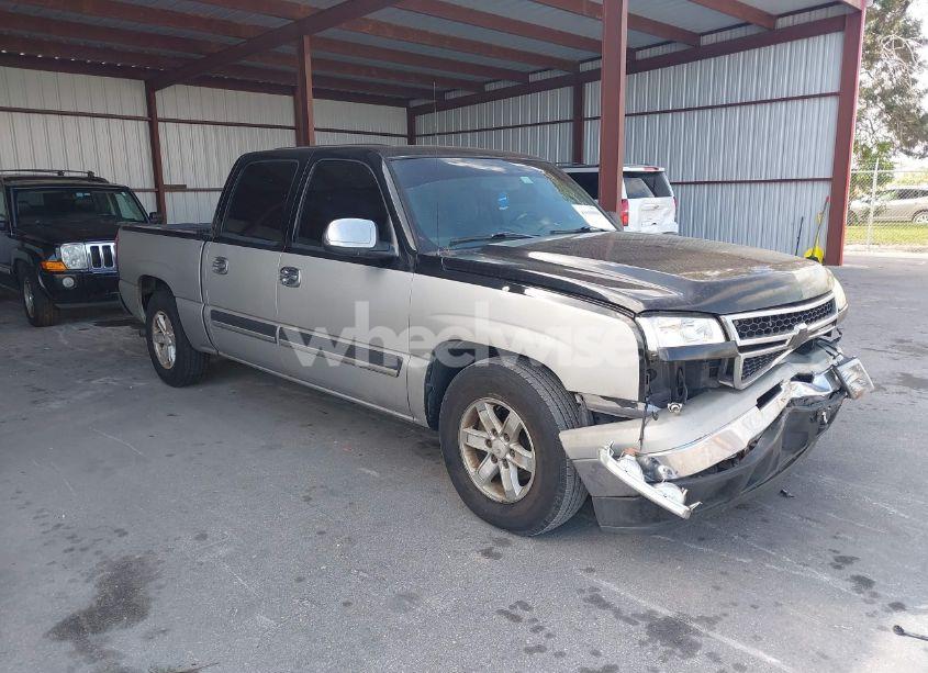 2006 Chevrolet Silverado 1500 LS (VIN 2GCEC13V761247524) main photo