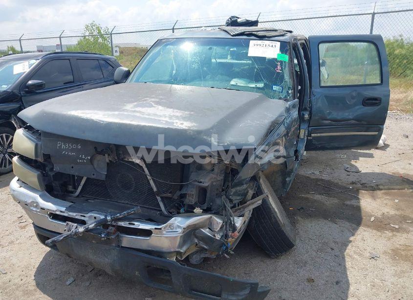 Photo 2 of 2006 Chevrolet Silverado 1500 LS (VIN 2GCEC13V861351780)