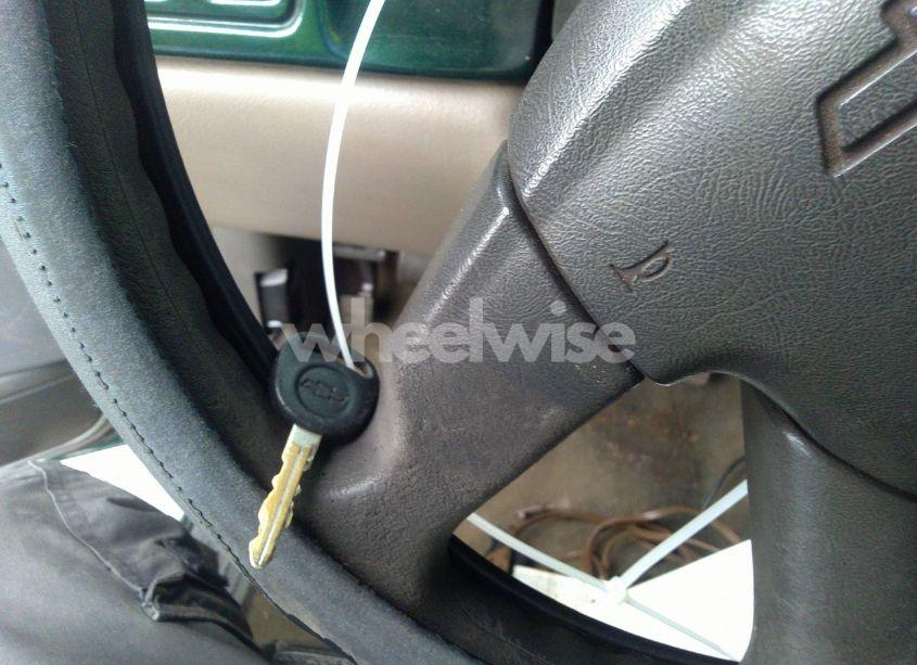 Photo 11 of 2006 Chevrolet Silverado 1500 LS (VIN 2GCEC13V861355408)