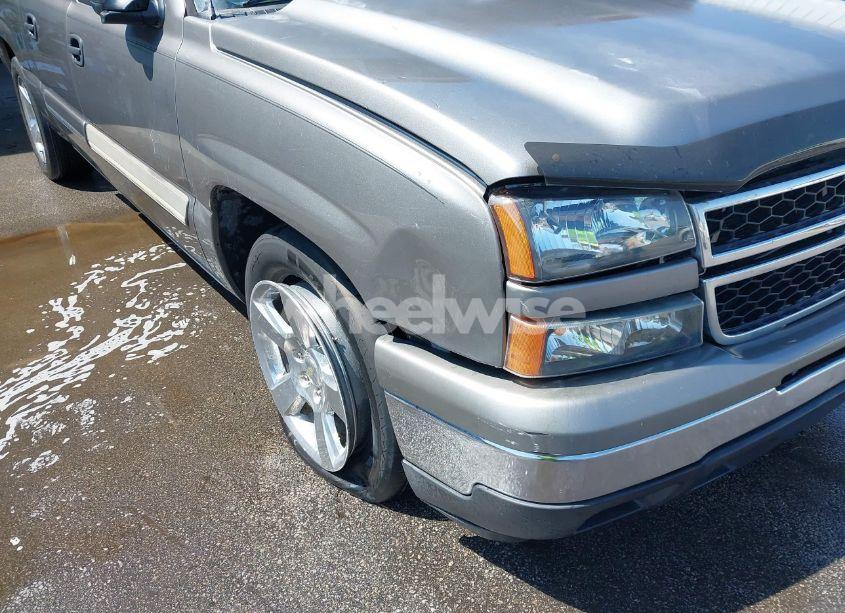 Photo 6 of 2007 Chevrolet Silverado 1500 CLASSIC LS (VIN 2GCEC13V871104373)