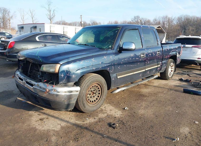 Photo 2 of 2006 Chevrolet Silverado 1500 LS (VIN 2GCEC13V961287880)