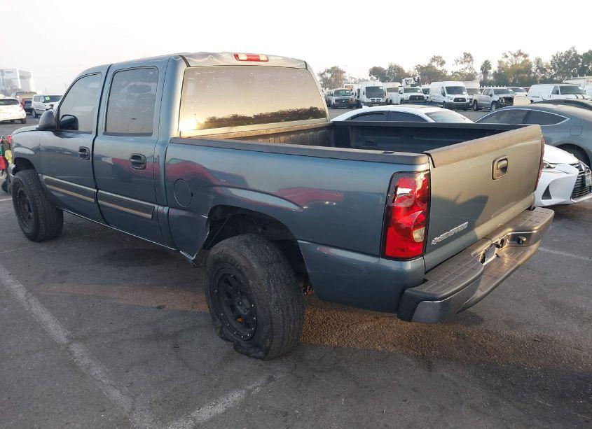 Photo 3 of 2007 Chevrolet Silverado 1500 CLASSIC LS (VIN 2GCEC13V971120372)