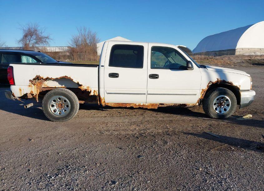 Photo 13 of 2007 Chevrolet Silverado 1500 CLASSIC LS (VIN 2GCEC13V971134384)