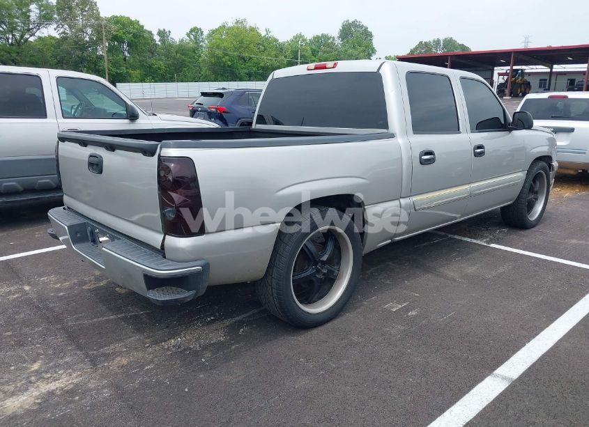 Photo 4 of 2007 Chevrolet Silverado 1500 CLASSIC LS (VIN 2GCEC13V971160953)