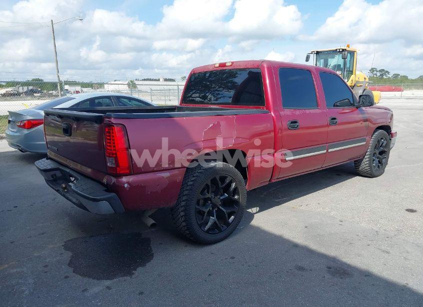 Photo 4 of 2006 Chevrolet Silverado 1500 LS (VIN 2GCEC13VX61245377)