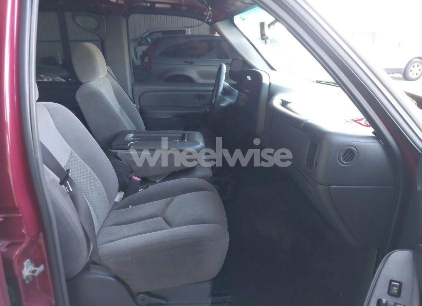 Photo 5 of 2006 Chevrolet Silverado 1500 LS (VIN 2GCEC13VX61245377)