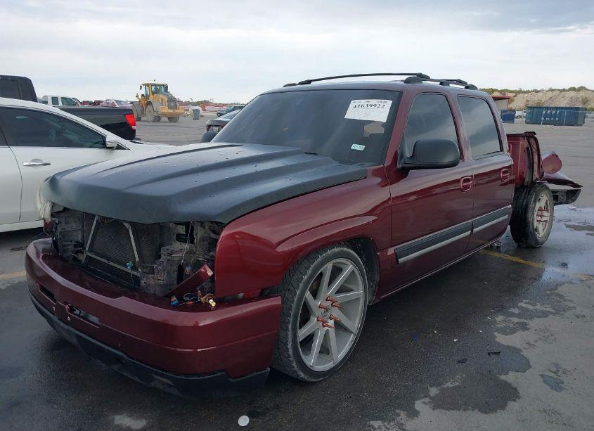 Photo 2 of 2007 Chevrolet Silverado 1500 CLASSIC LS (VIN 2GCEC13VX71102561)