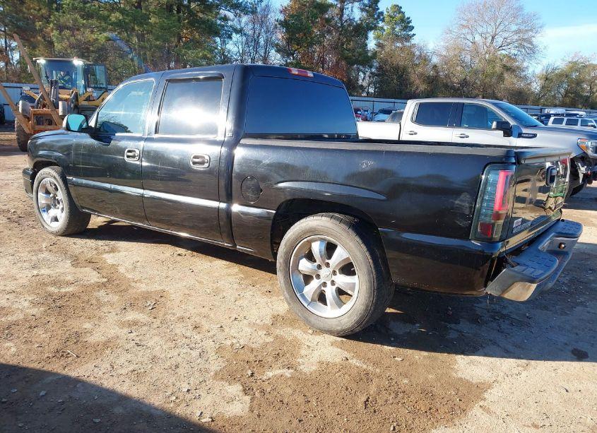 Photo 3 of 2007 Chevrolet Silverado 1500 CLASSIC LS (VIN 2GCEC13VX71117335)