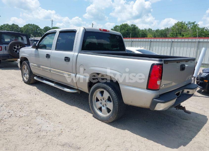 Photo 3 of 2007 Chevrolet Silverado 1500 CLASSIC LS (VIN 2GCEC13VX71117920)