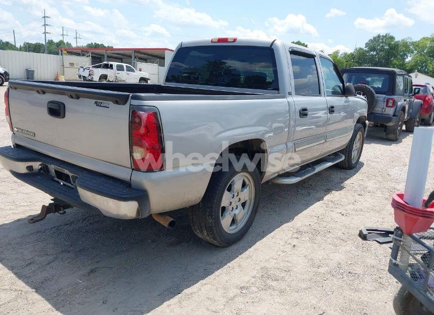 Photo 4 of 2007 Chevrolet Silverado 1500 CLASSIC LS (VIN 2GCEC13VX71117920)