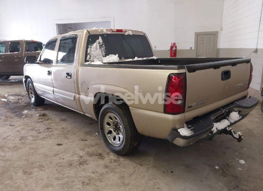 Photo 3 of 2007 Chevrolet Silverado 1500 CLASSIC LS (VIN 2GCEC13VX71141487)