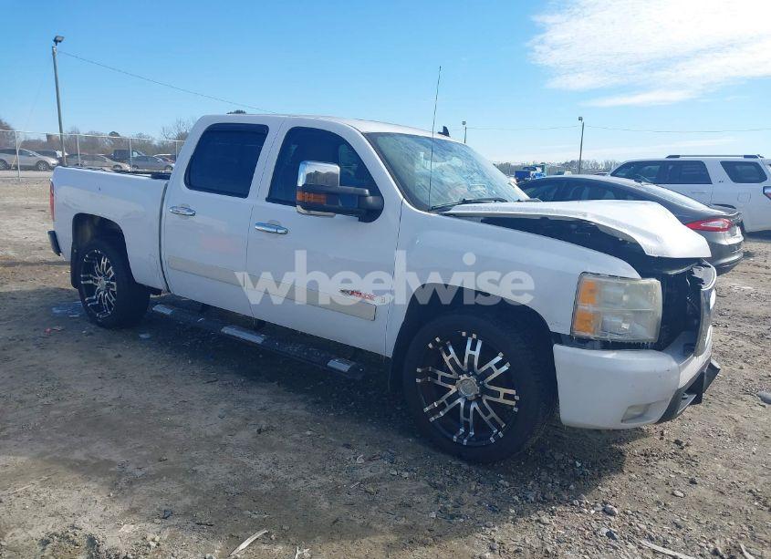 2007 Chevrolet Silverado 1500 LTZ (VIN 2GCEC13Y671633069) main photo