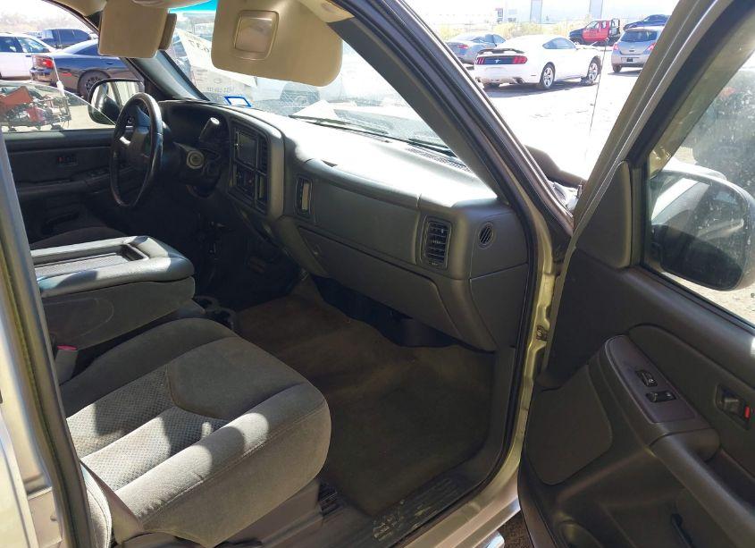 Photo 5 of 2007 Chevrolet Silverado 1500 CLASSIC LT1 (VIN 2GCEC13Z171161825)