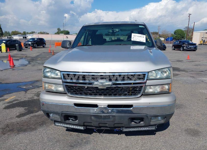 Photo 12 of 2007 Chevrolet Silverado 1500 CLASSIC LT1 (VIN 2GCEC13Z771147900)