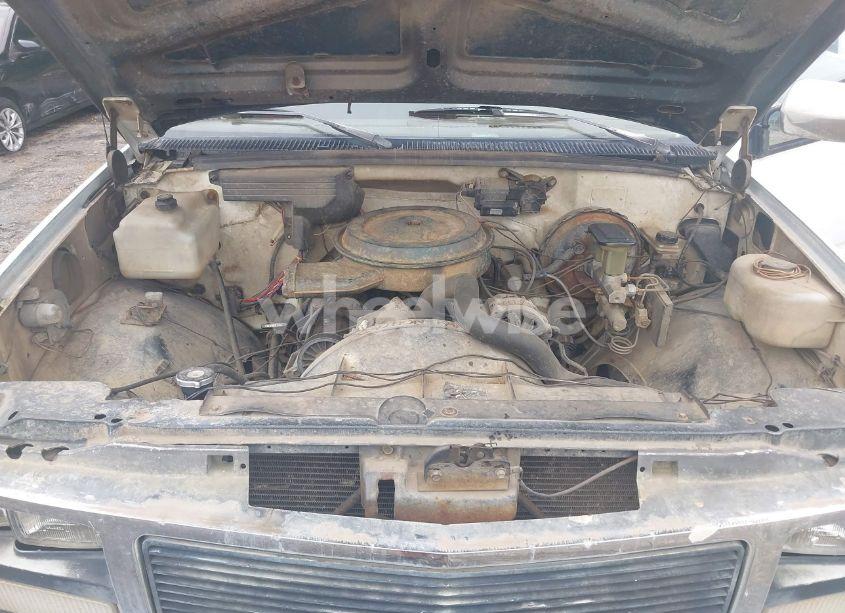 Photo 10 of 1990 Chevrolet Gmt-400 C1500 (VIN 2GCEC14K0L1181608)