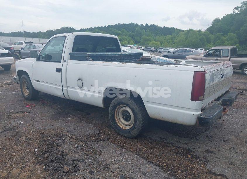 Photo 3 of 1990 Chevrolet Gmt-400 C1500 (VIN 2GCEC14K0L1181608)