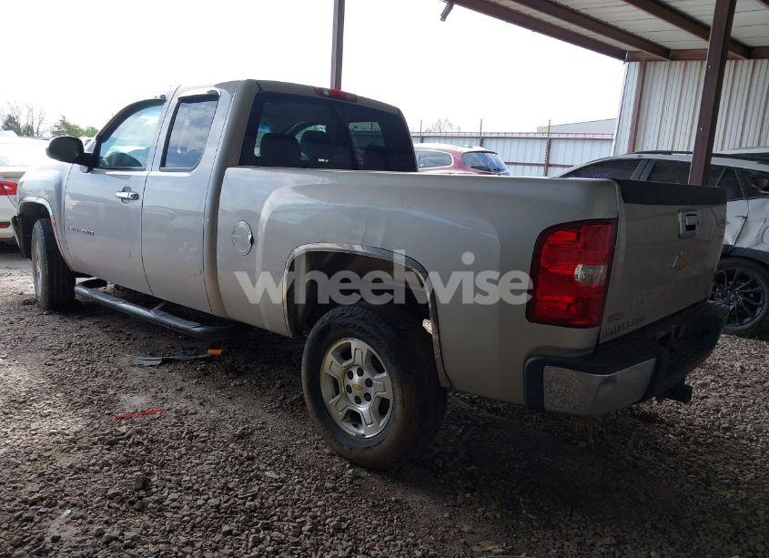 Photo 3 of 2008 Chevrolet Silverado 1500 LT1 (VIN 2GCEC190081326368)