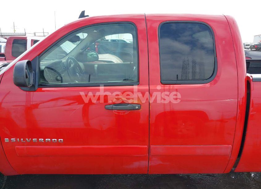 Photo 15 of 2007 Chevrolet Silverado 1500 LT1 (VIN 2GCEC19C071649487)