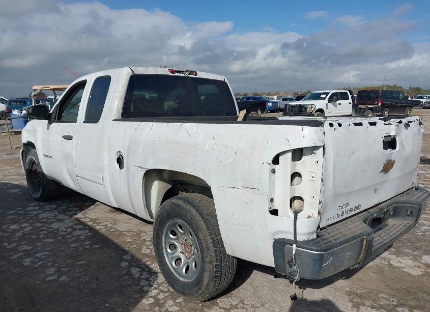 Photo 3 of 2007 Chevrolet Silverado 1500 LT1 (VIN 2GCEC19C371538268)
