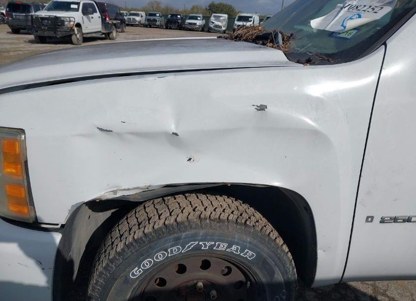 Photo 6 of 2007 Chevrolet Silverado 1500 LT1 (VIN 2GCEC19C371538268)