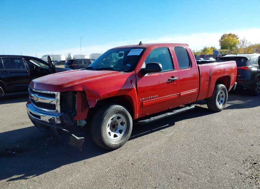 Photo 2 of 2009 Chevrolet Silverado 1500 LS (VIN 2GCEC19C491120949)