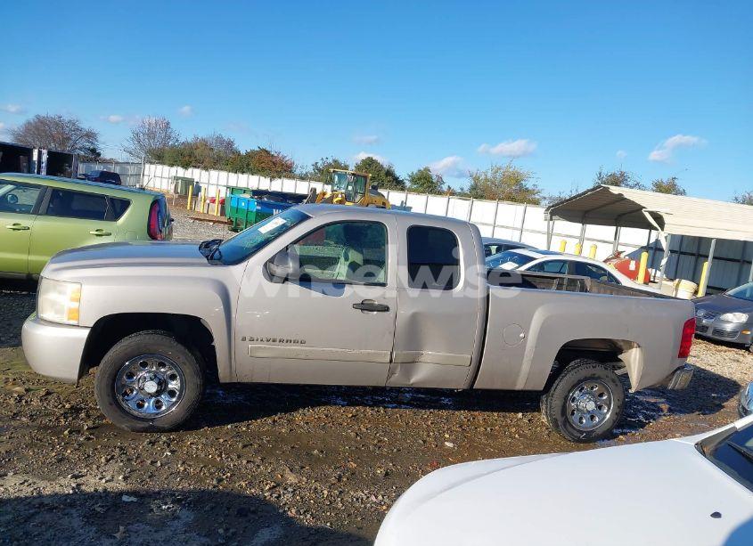 Photo 14 of 2007 Chevrolet Silverado 1500 LT1 (VIN 2GCEC19C871534507)