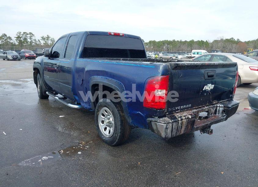 Photo 3 of 2007 Chevrolet Silverado 1500 LT1 (VIN 2GCEC19C871611411)