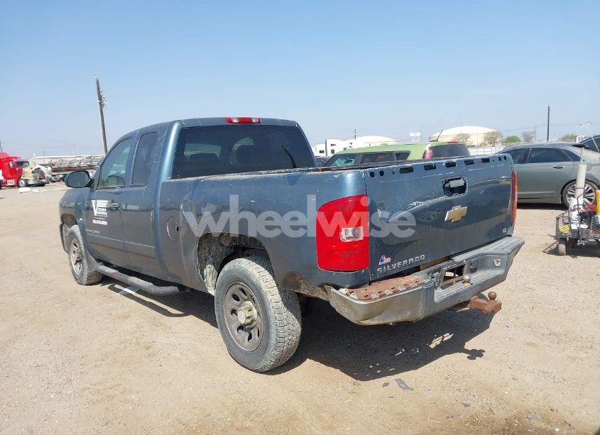 Photo 3 of 2007 Chevrolet Silverado 1500 LT1 (VIN 2GCEC19C871677599)