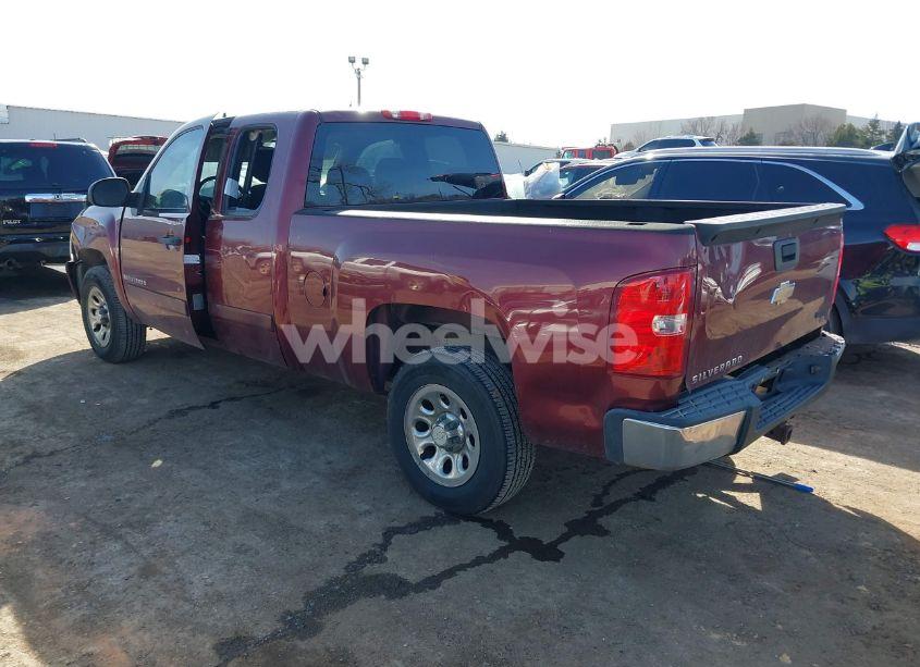 Photo 3 of 2008 Chevrolet Silverado 1500 LT1 (VIN 2GCEC19CX81306736)