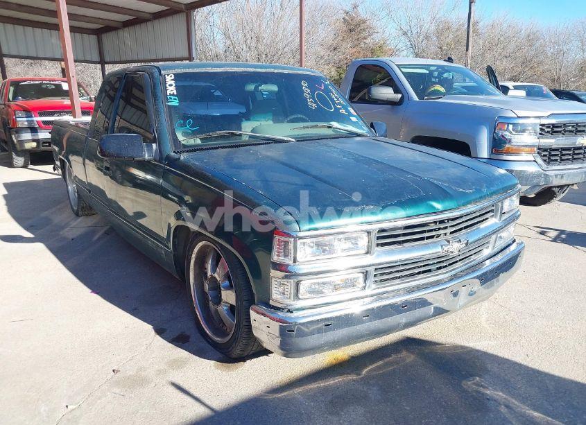 1995 Chevrolet Gmt-400 C1500 (VIN 2GCEC19H9S1254566) main photo