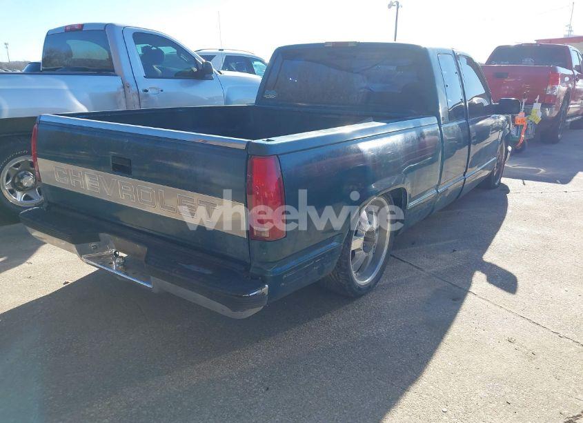 Photo 4 of 1995 Chevrolet Gmt-400 C1500 (VIN 2GCEC19H9S1254566)