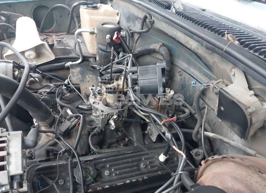 Photo 6 of 1995 Chevrolet Gmt-400 C1500 (VIN 2GCEC19H9S1254566)