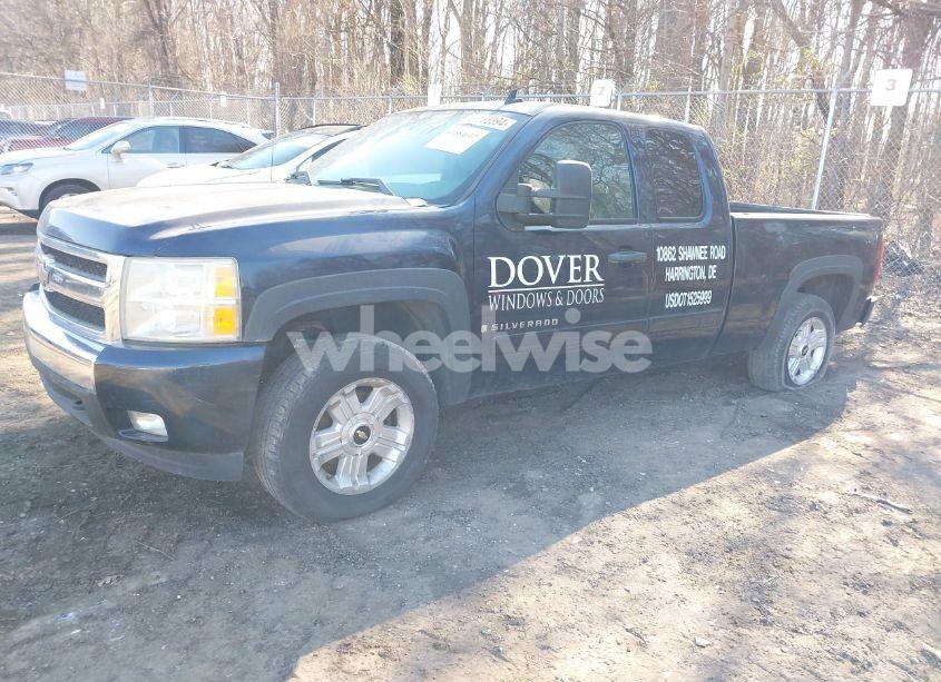 Photo 2 of 2008 Chevrolet Silverado 1500 LT1 (VIN 2GCEC19J081208622)