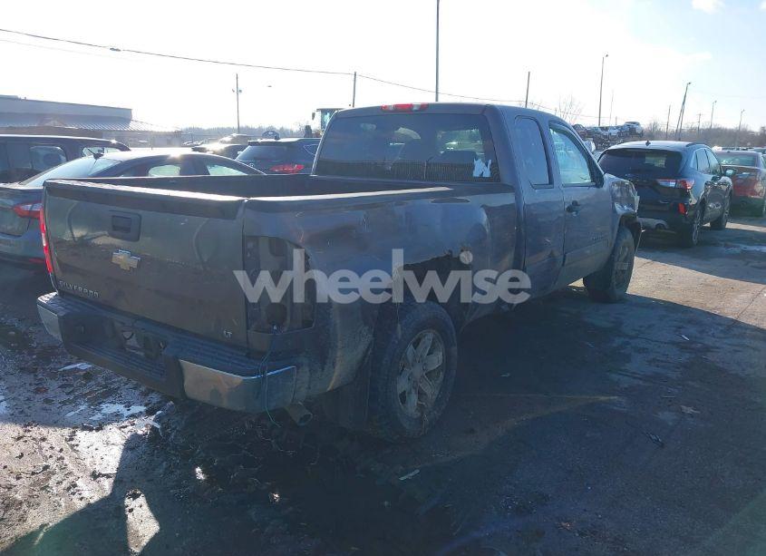Photo 4 of 2008 Chevrolet Silverado 1500 LT1 (VIN 2GCEC19J181278050)