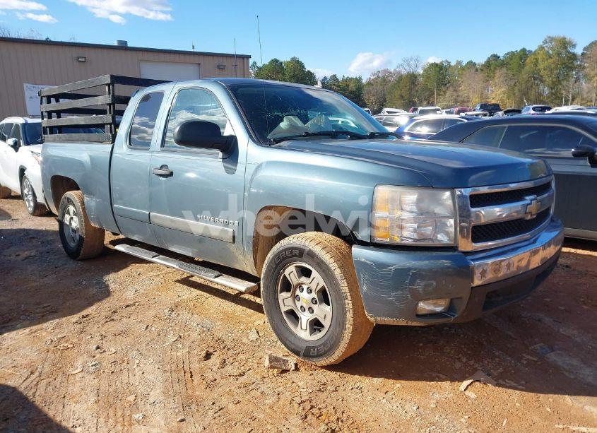 2008 Chevrolet Silverado 1500 LT1 (VIN 2GCEC19J281258809) main photo