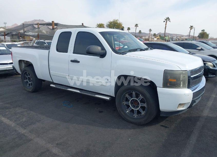 2008 Chevrolet Silverado 1500 LT1 (VIN 2GCEC19J381141918) main photo