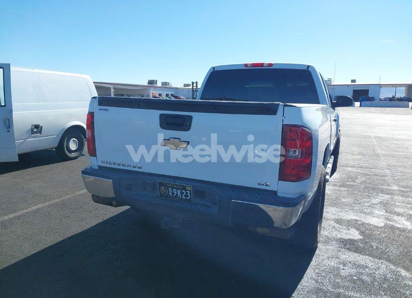 Photo 15 of 2008 Chevrolet Silverado 1500 LT1 (VIN 2GCEC19J381141918)