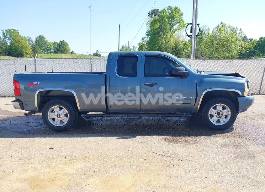 Photo 14 of 2007 Chevrolet Silverado 1500 LT2 (VIN 2GCEC19J471570239)