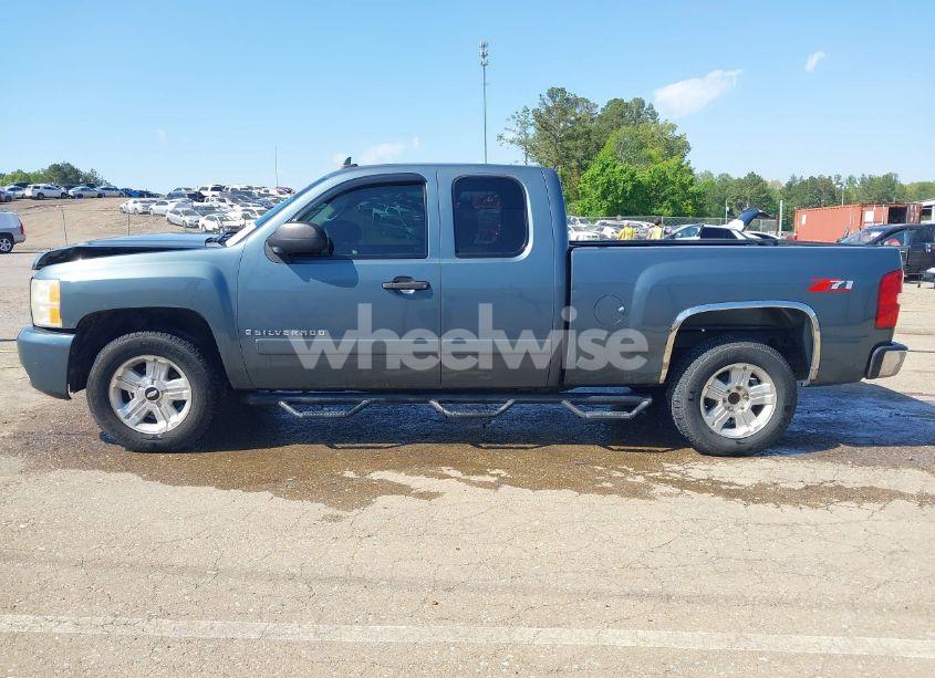 Photo 15 of 2007 Chevrolet Silverado 1500 LT2 (VIN 2GCEC19J471570239)