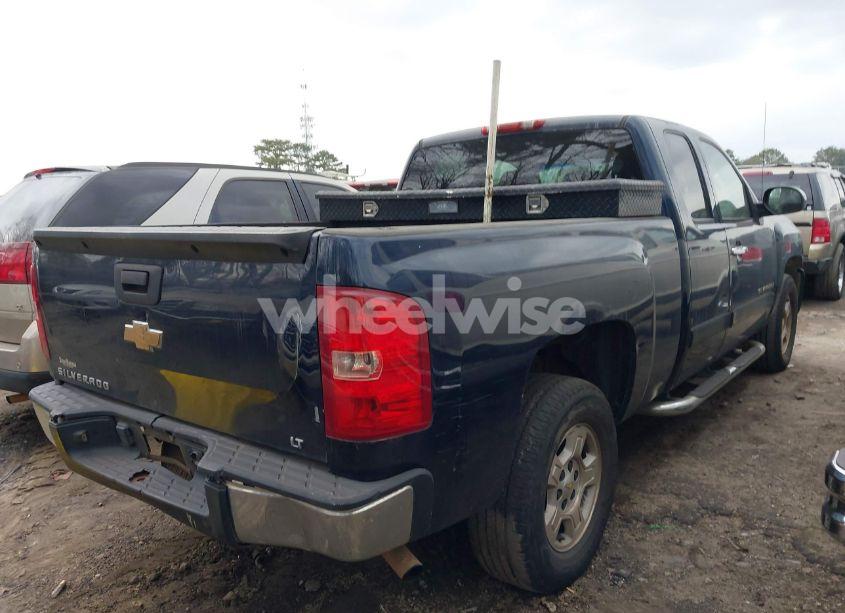 Photo 13 of 2007 Chevrolet Silverado 1500 LT2 (VIN 2GCEC19J471570418)