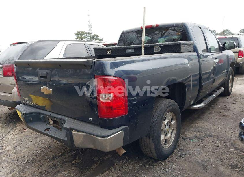 Photo 4 of 2007 Chevrolet Silverado 1500 LT2 (VIN 2GCEC19J471570418)