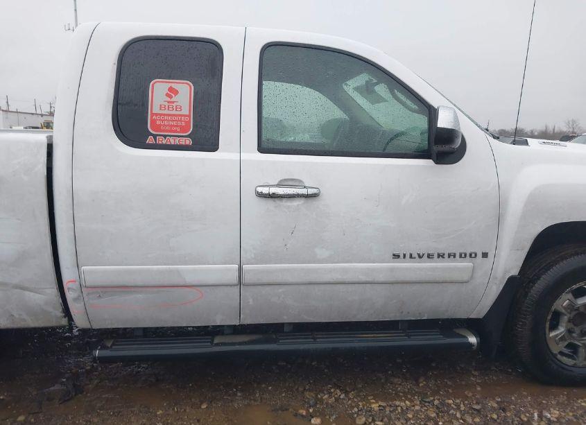 Photo 13 of 2007 Chevrolet Silverado 1500 LT1 (VIN 2GCEC19J471632867)