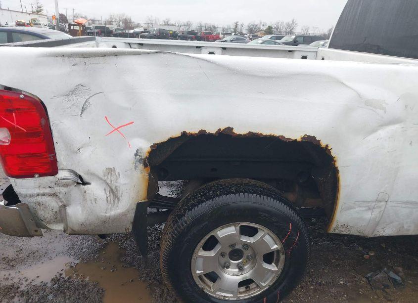 Photo 6 of 2007 Chevrolet Silverado 1500 LT1 (VIN 2GCEC19J471632867)