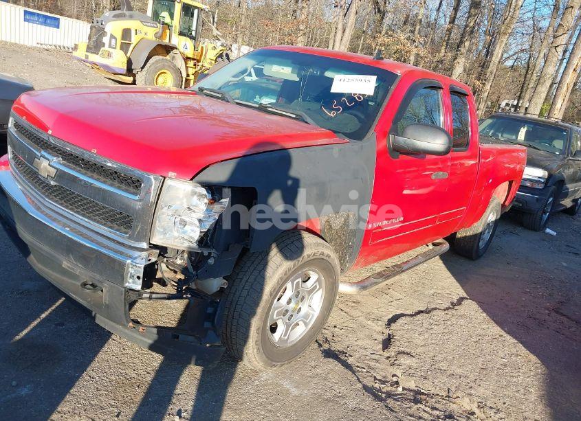 Photo 2 of 2007 Chevrolet Silverado 1500 LT2 (VIN 2GCEC19J471652830)