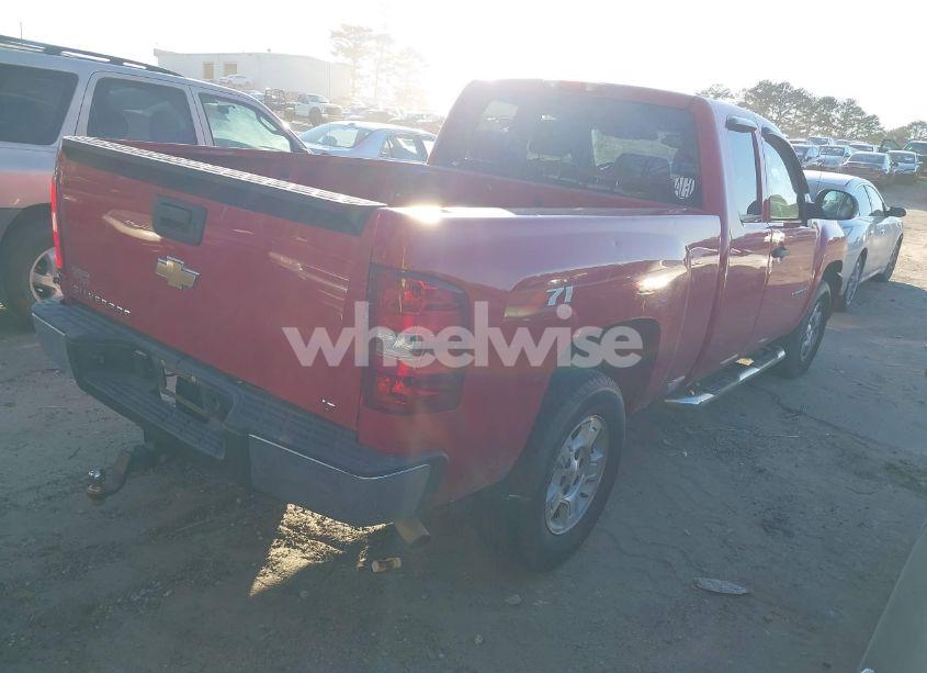 Photo 4 of 2007 Chevrolet Silverado 1500 LT2 (VIN 2GCEC19J471652830)